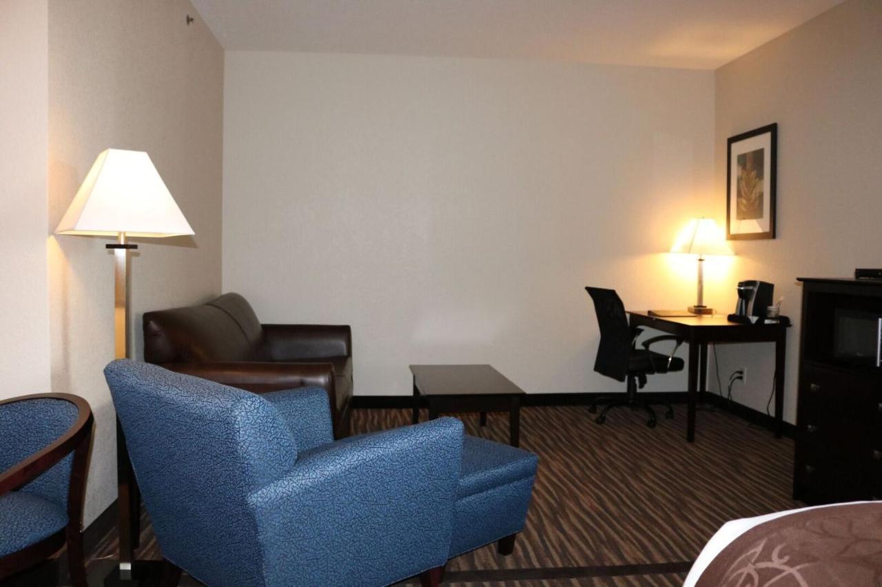 Cobblestone Inn & Suites Maryville Экстерьер фото