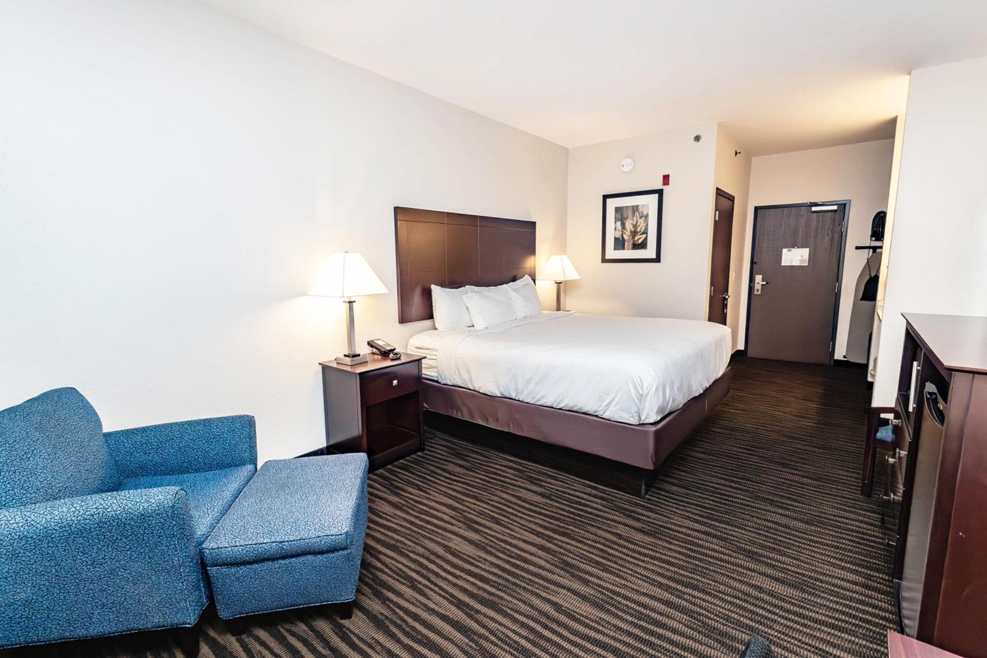 Cobblestone Inn & Suites Maryville Экстерьер фото