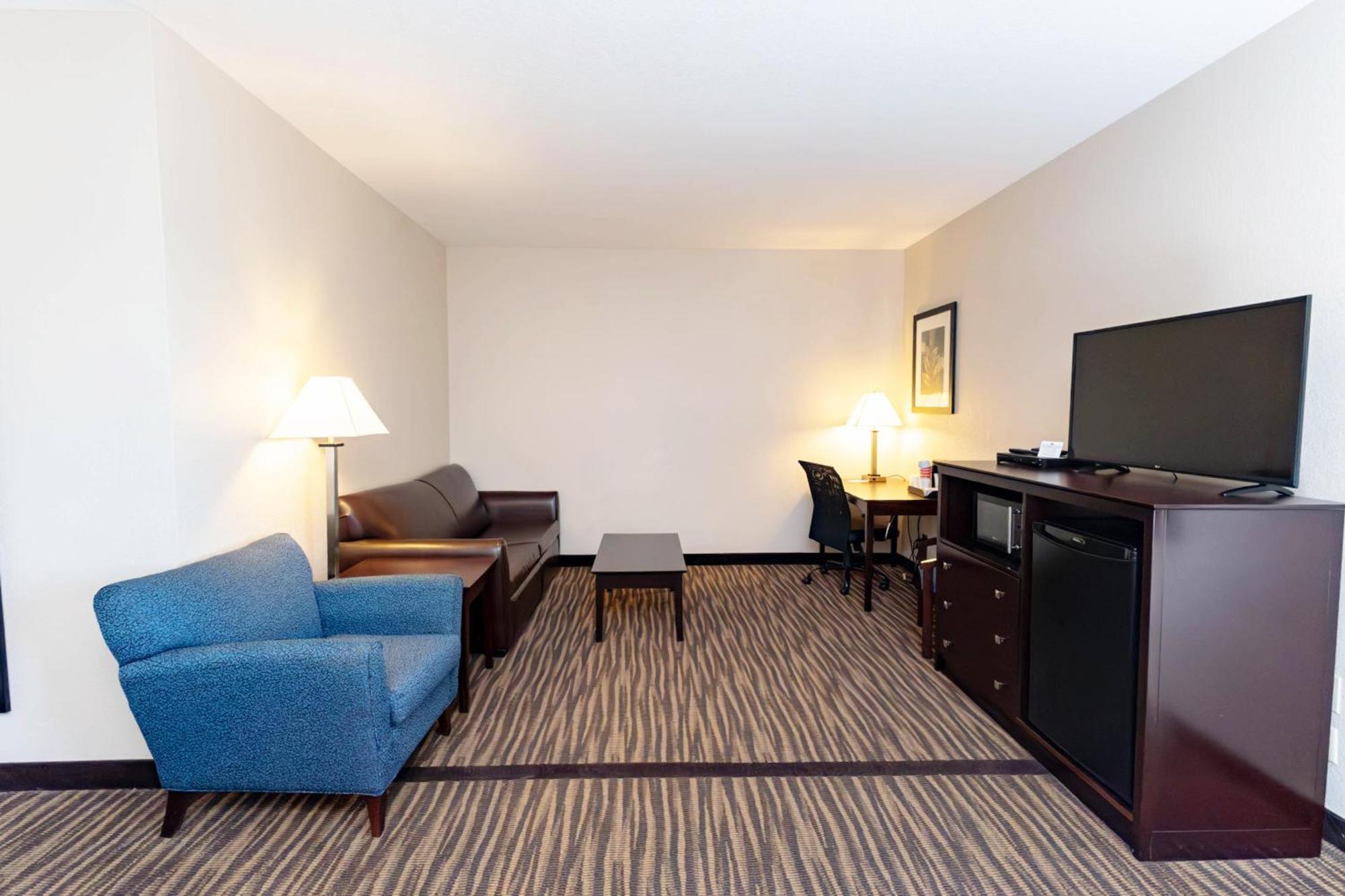 Cobblestone Inn & Suites Maryville Экстерьер фото