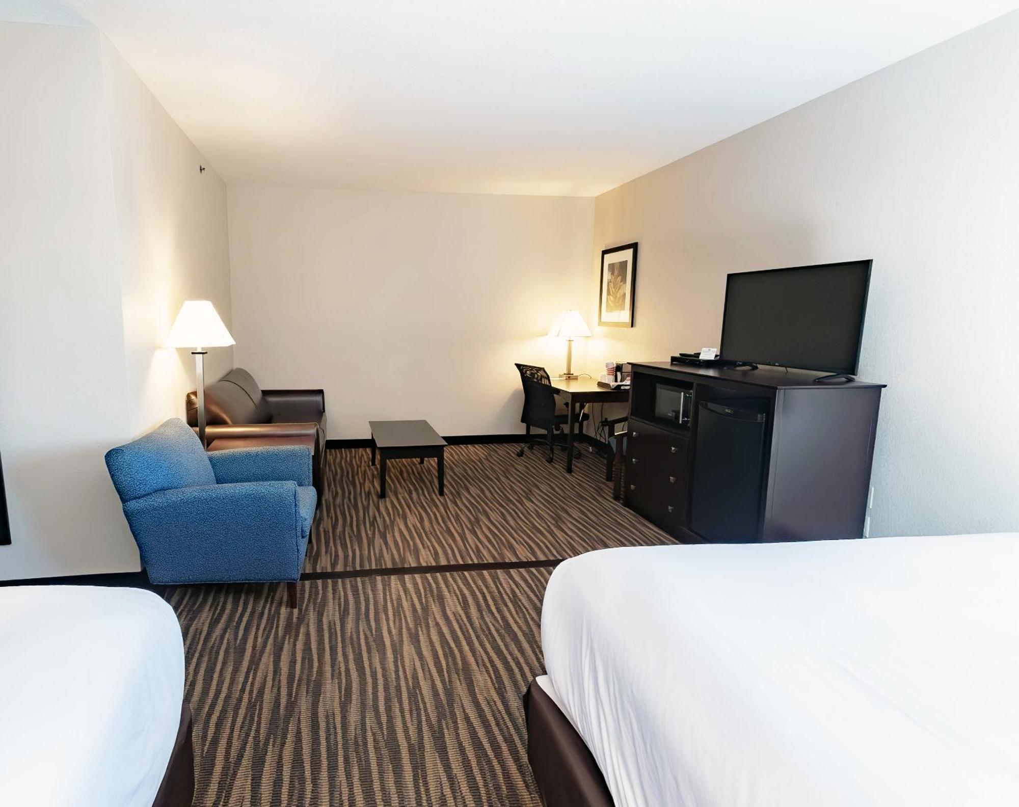 Cobblestone Inn & Suites Maryville Экстерьер фото