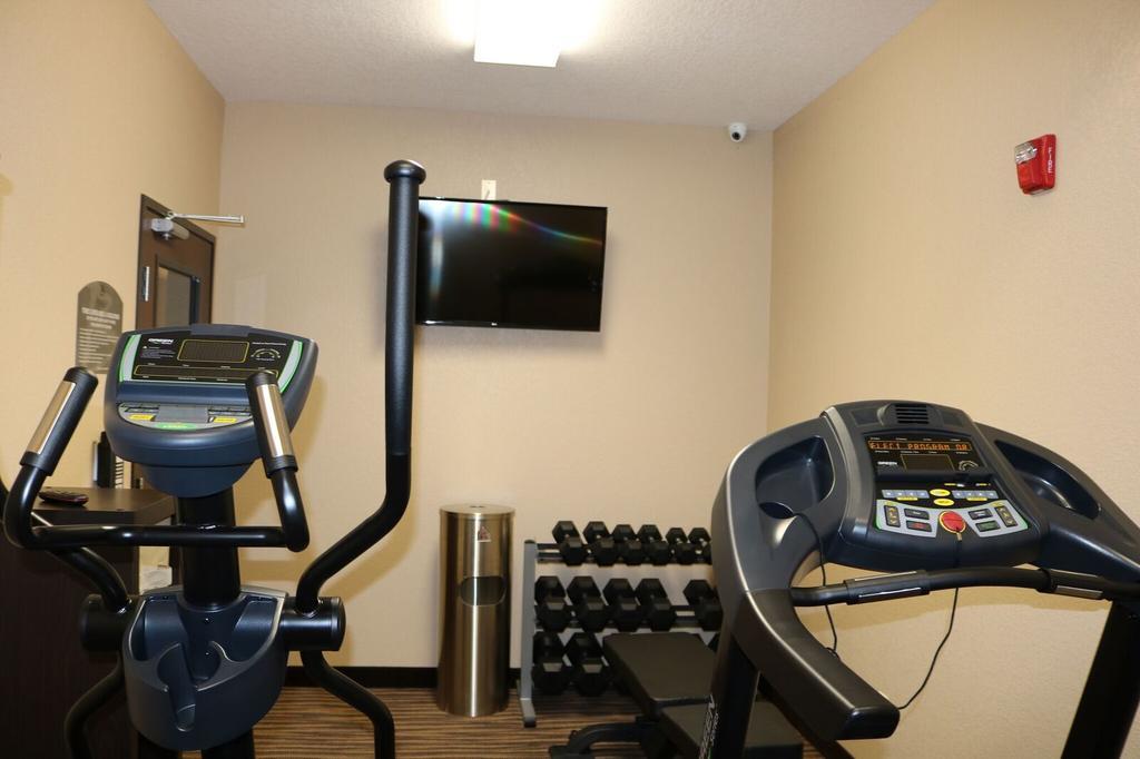 Cobblestone Inn & Suites Maryville Экстерьер фото